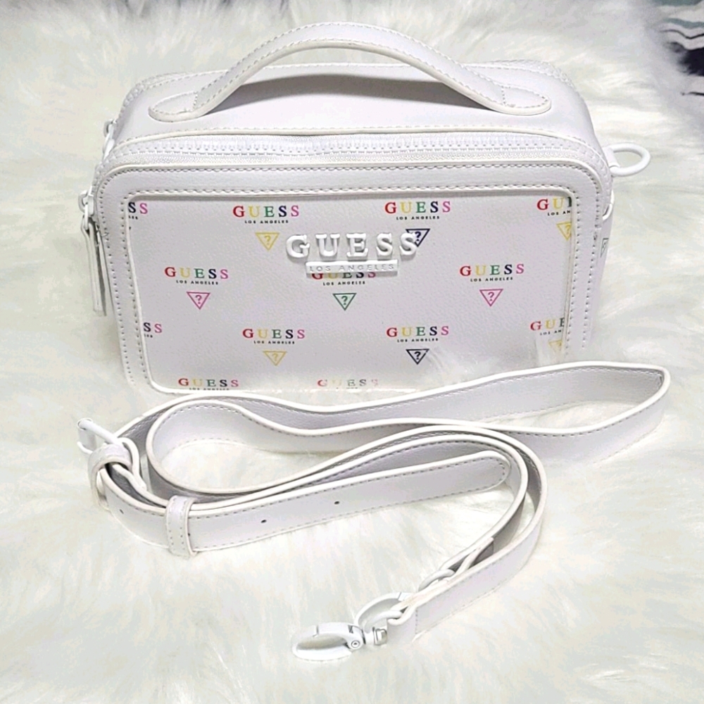 Guess Naya sling bag
